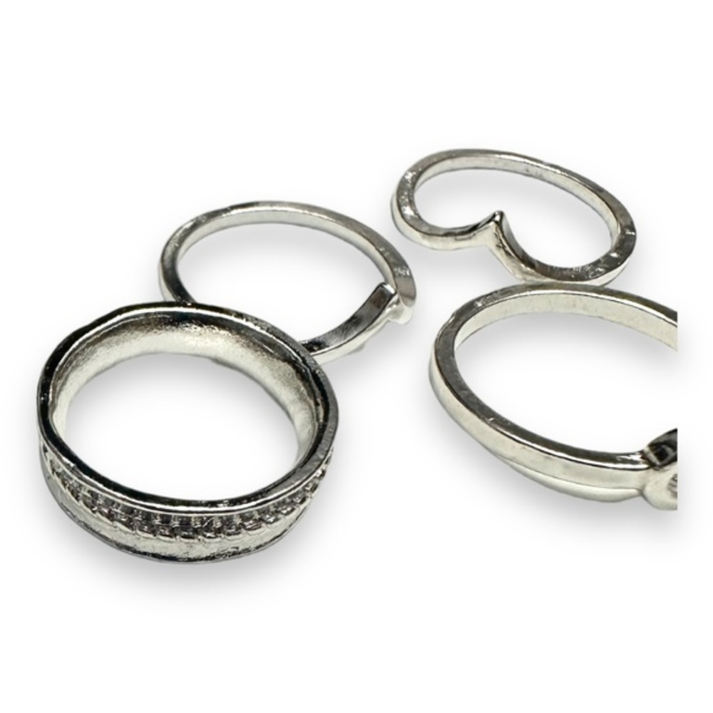 4/$25-  7pc Stacking Ring Set
